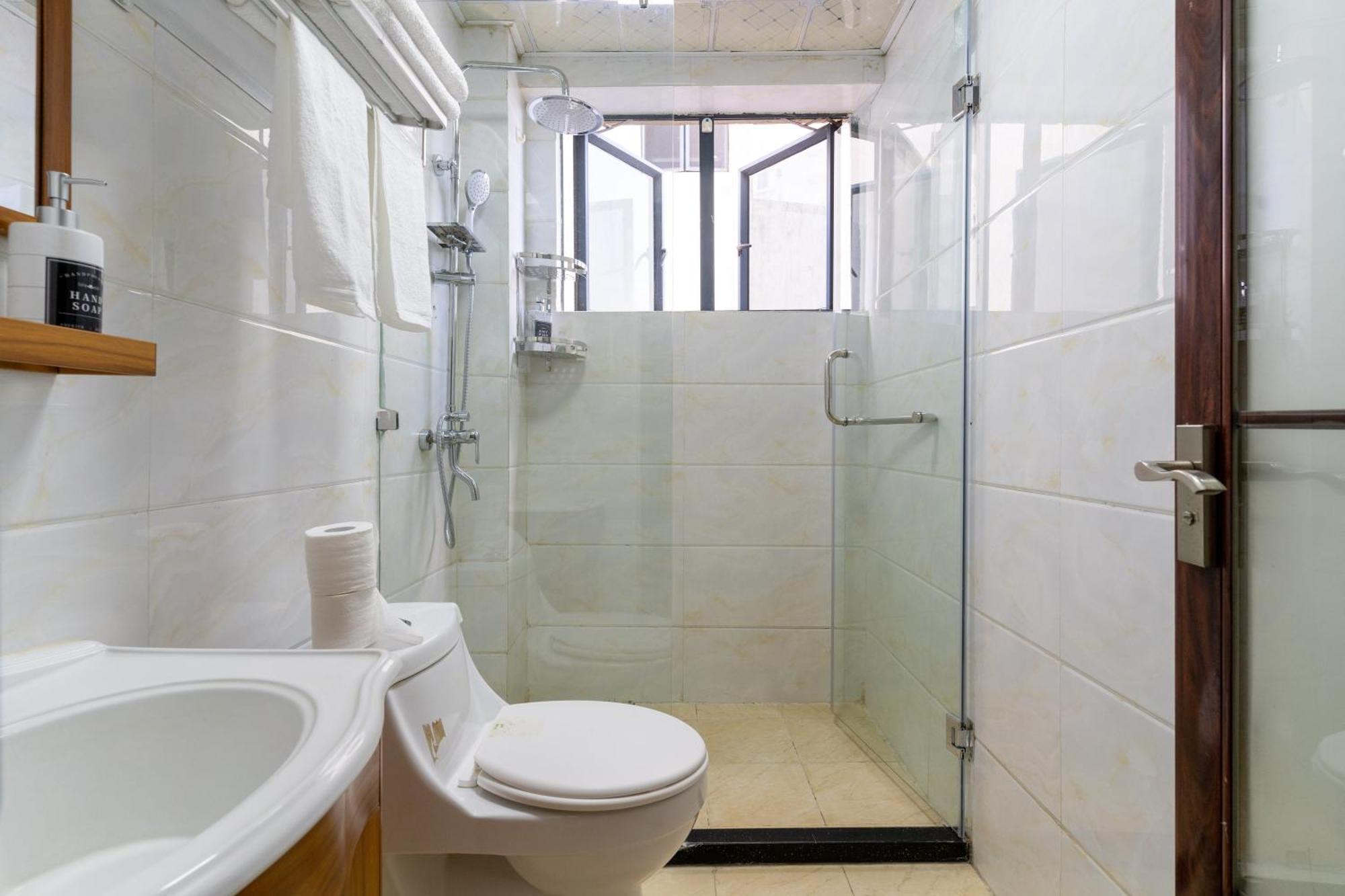 Luxurious-2 Bedroom With A Swimming Pool In Kilimani Apartment