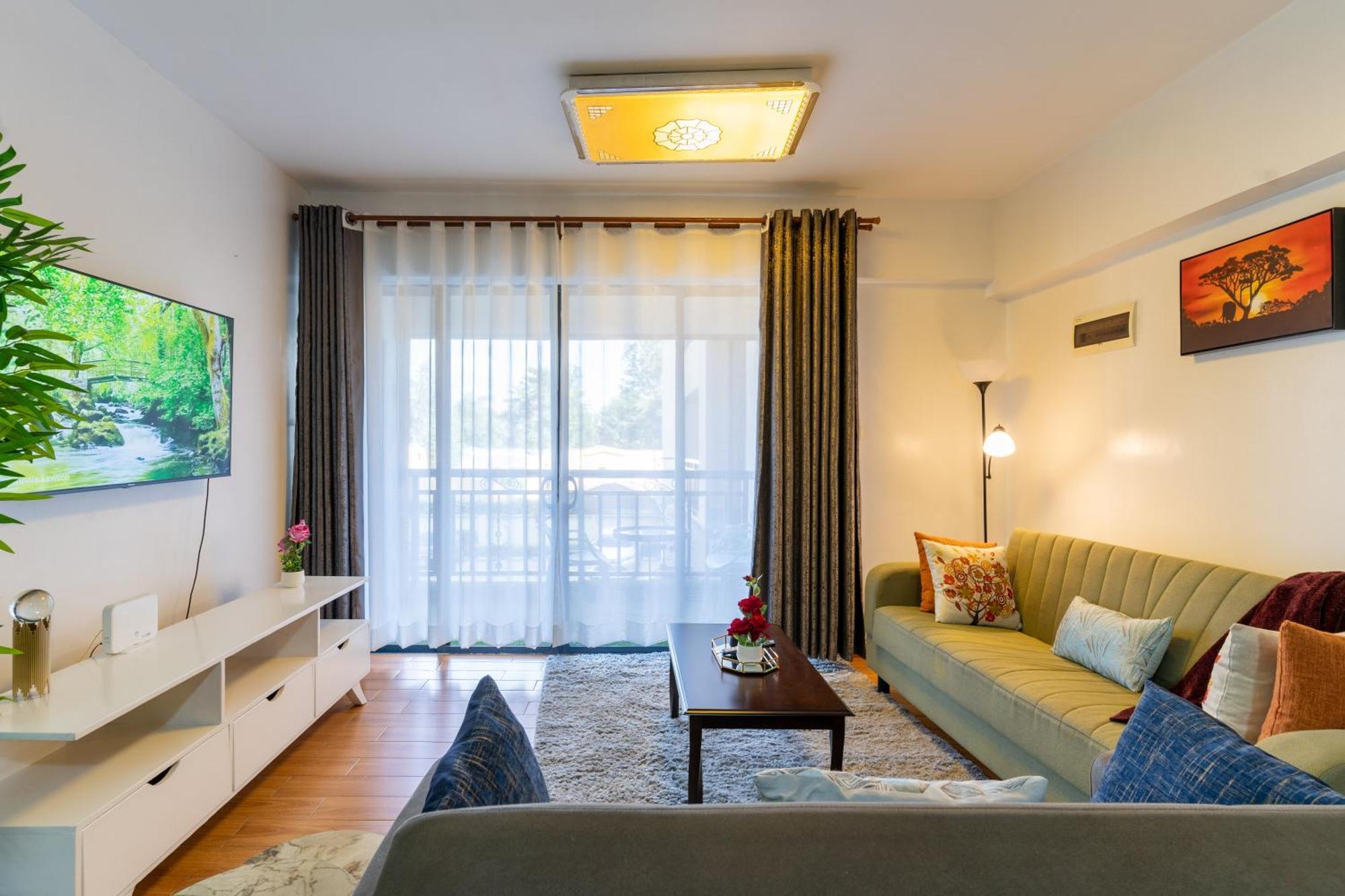 Luxurious-2 Bedroom With A Swimming Pool In Kilimani * Nairobi