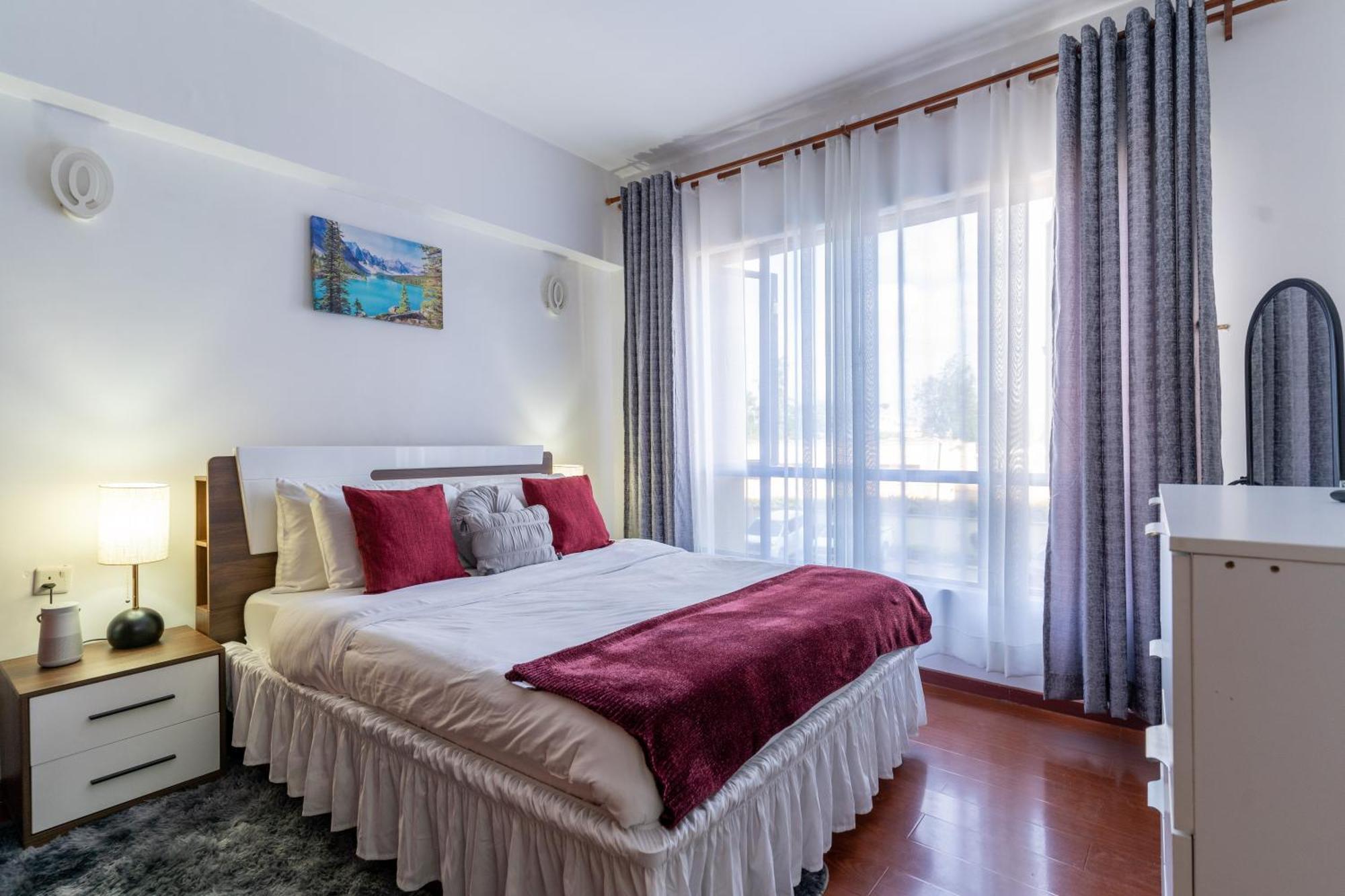 Luxurious-2 Bedroom With A Swimming Pool In Kilimani Nairobi