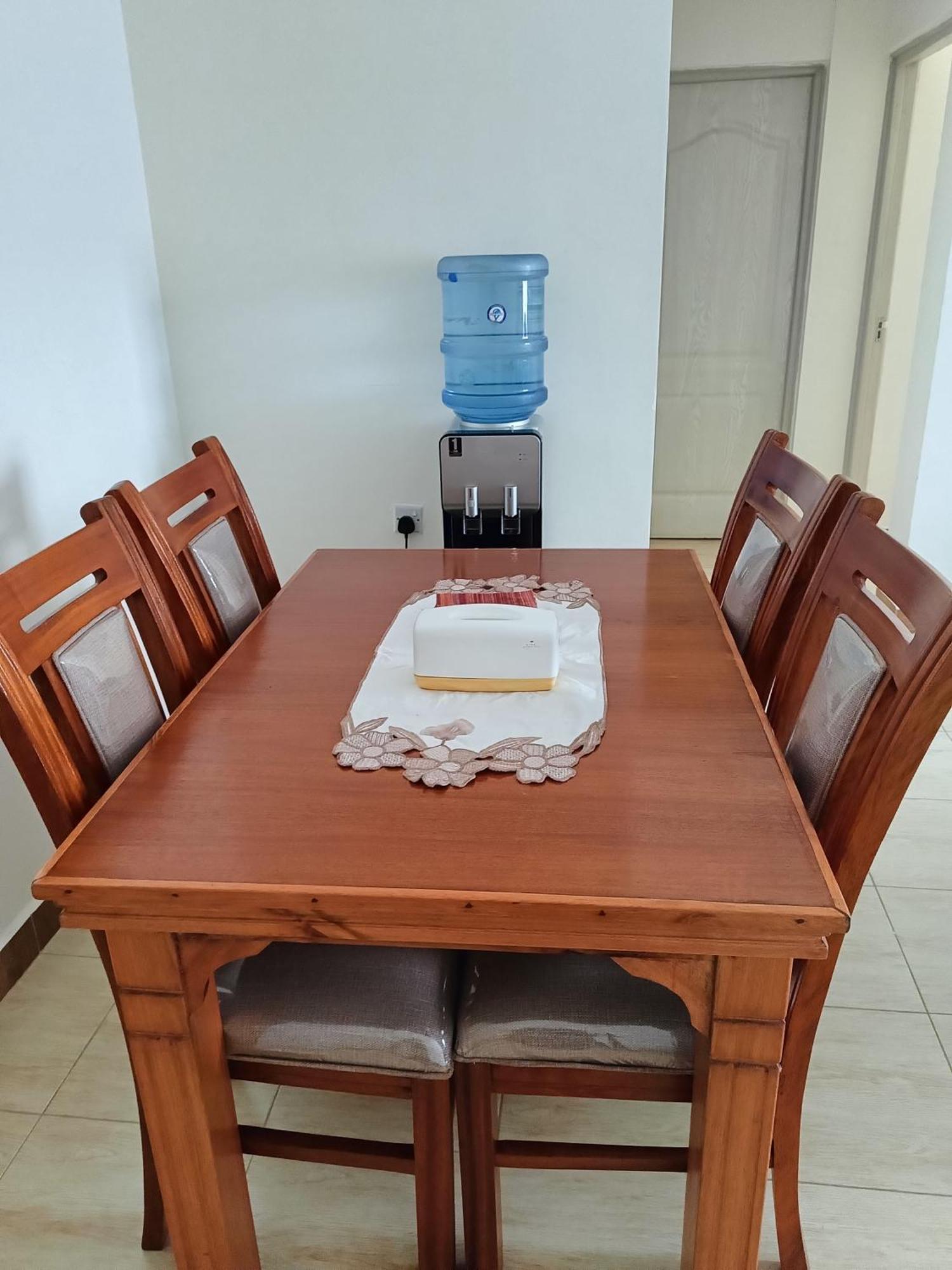 Away Apartment *
