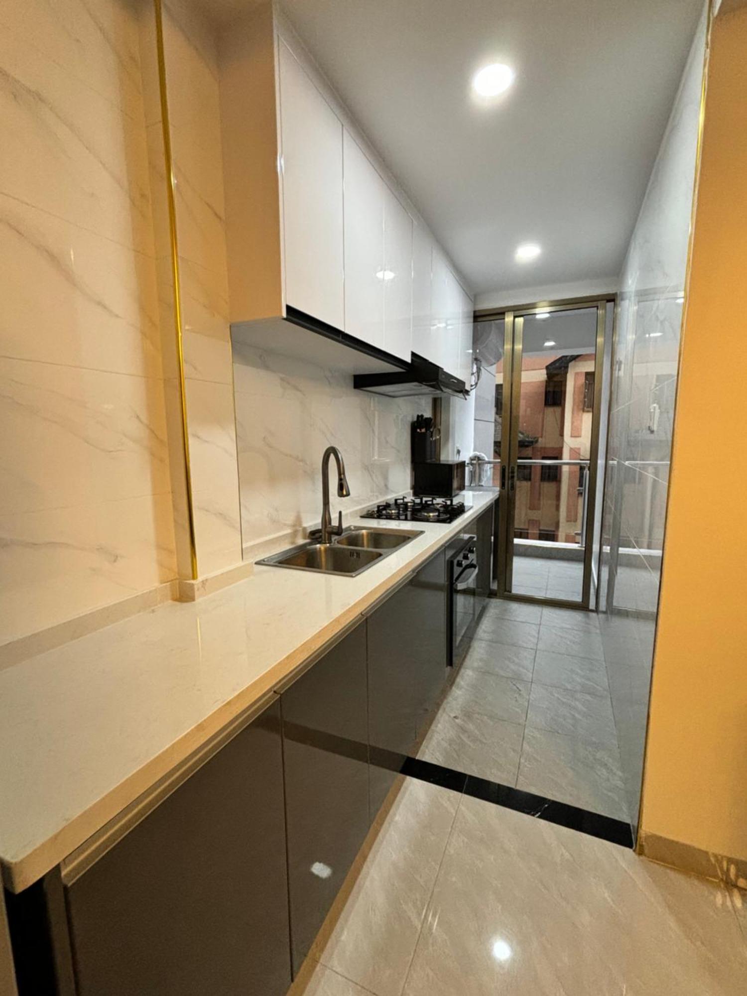 Goldpark Homes Two Bedroom With Golf Simulator & Gym *