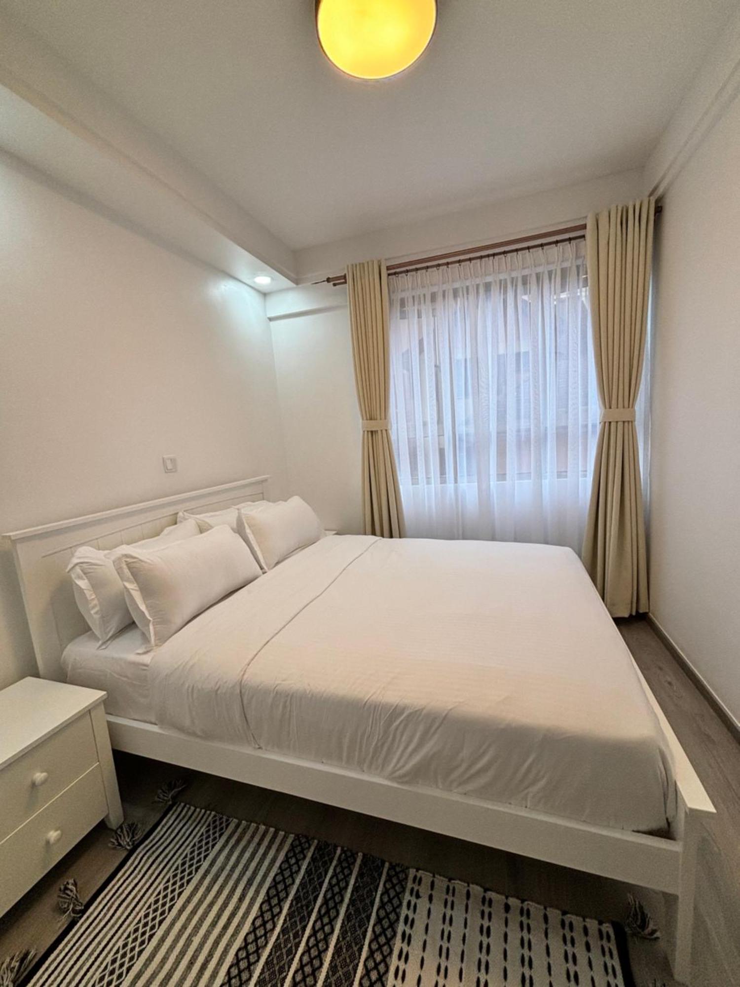 Goldpark Homes Two Bedroom With Golf Simulator & Gym *
