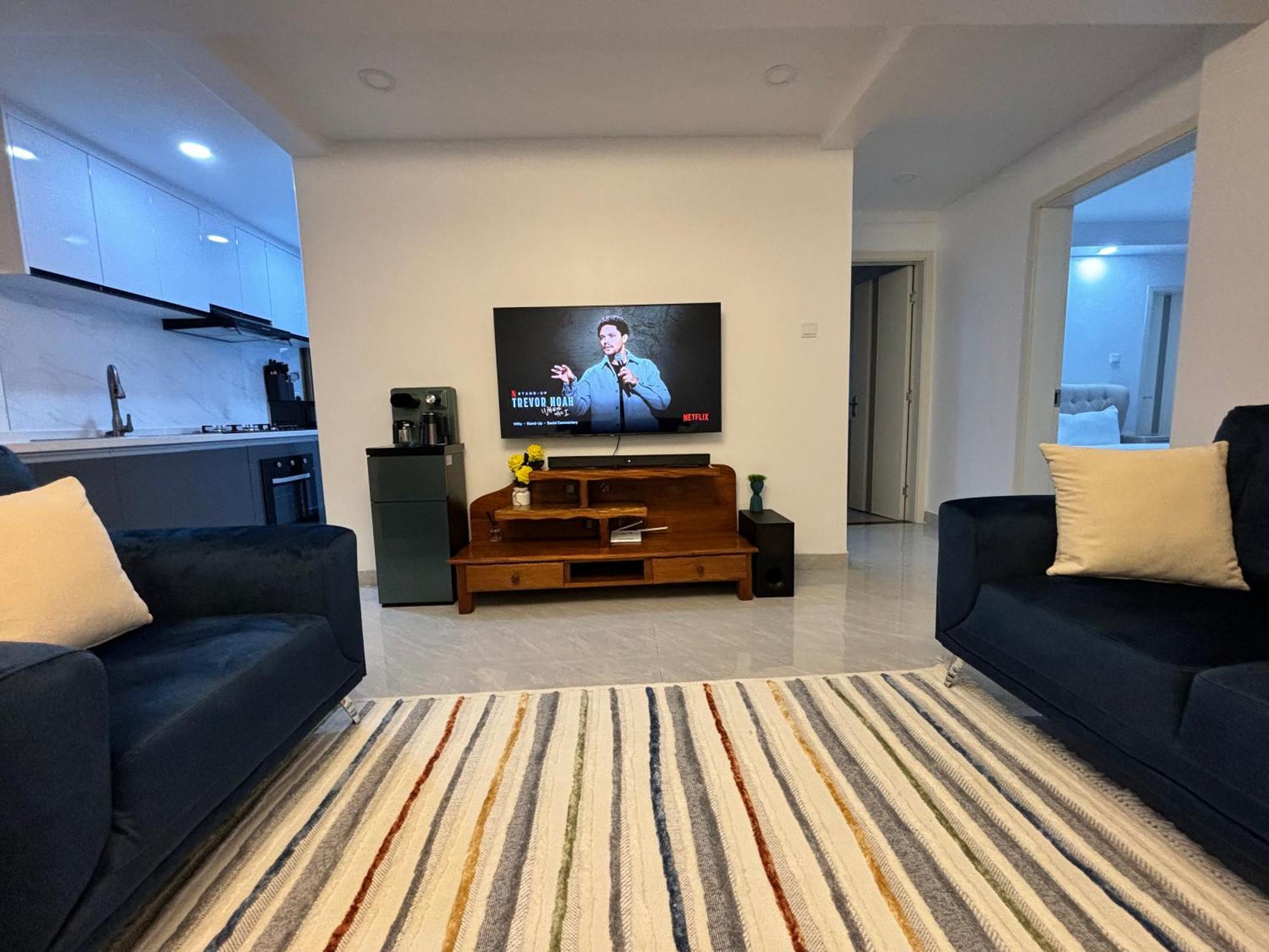 Goldpark Homes Two Bedroom With Golf Simulator & Gym Nairobi