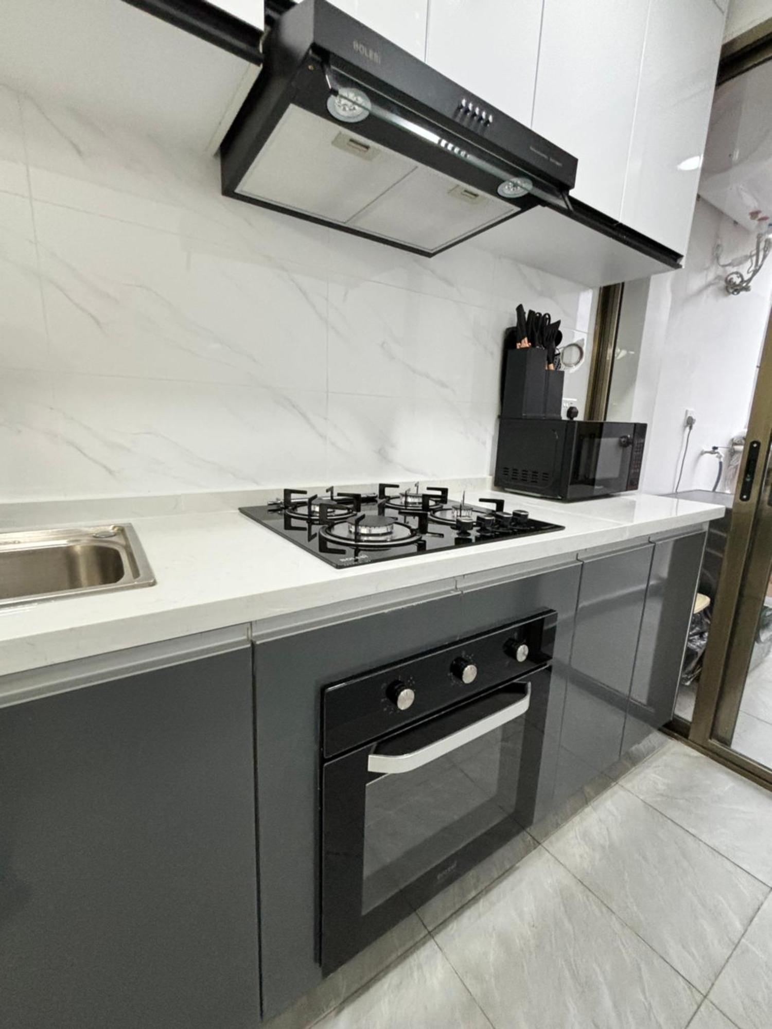 Goldpark Homes Two Bedroom With Golf Simulator & Gym Nairobi