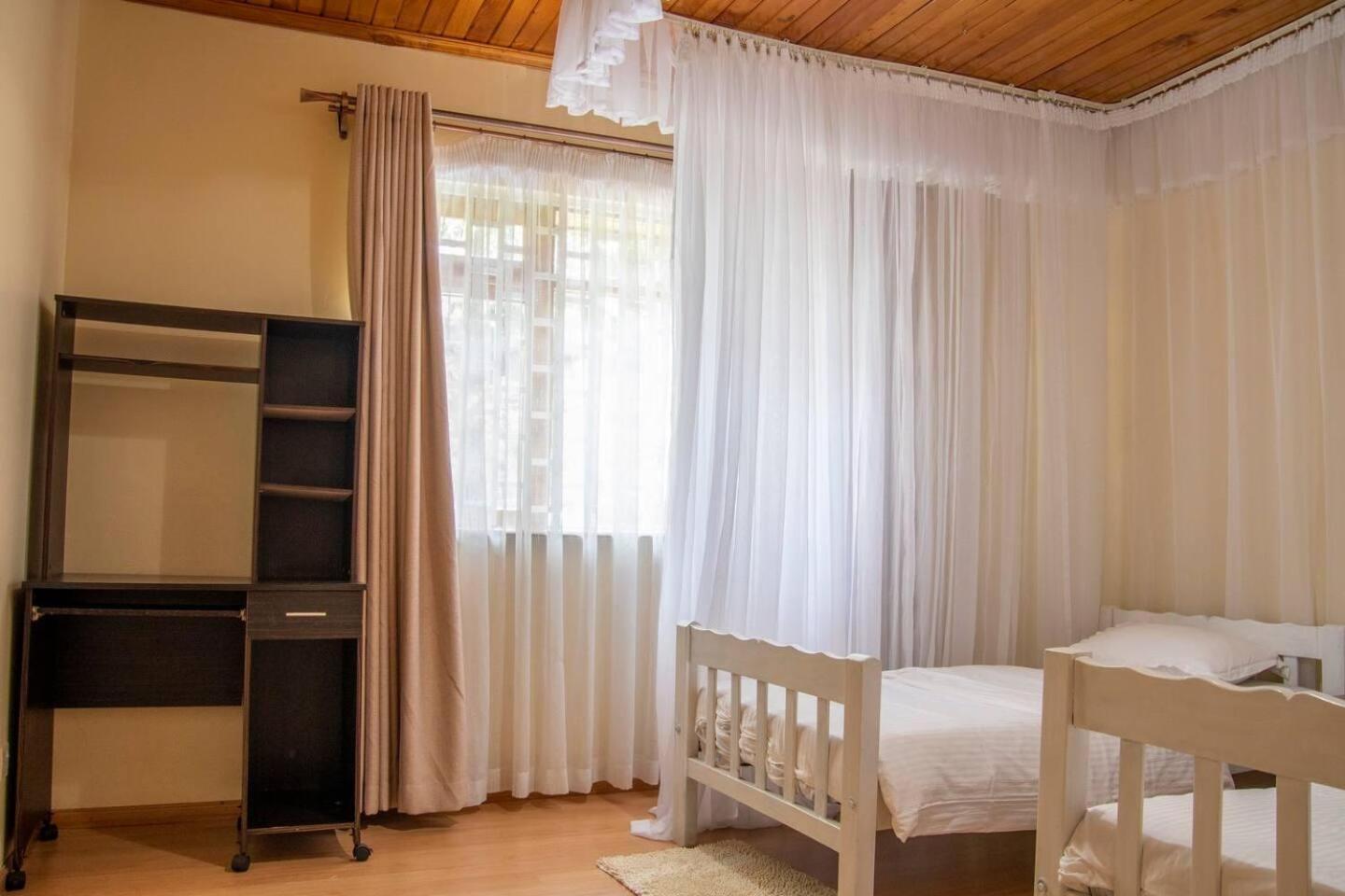 United Nations Bluezone Stunning Spacious Holiday home Nairobi