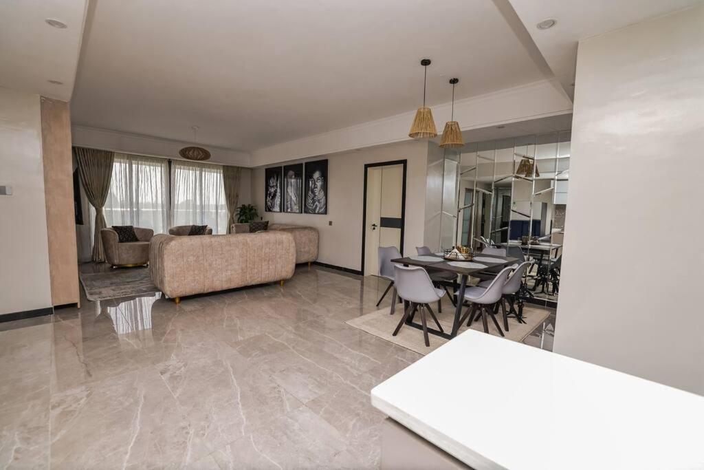 Apartment Palatial Luxury *