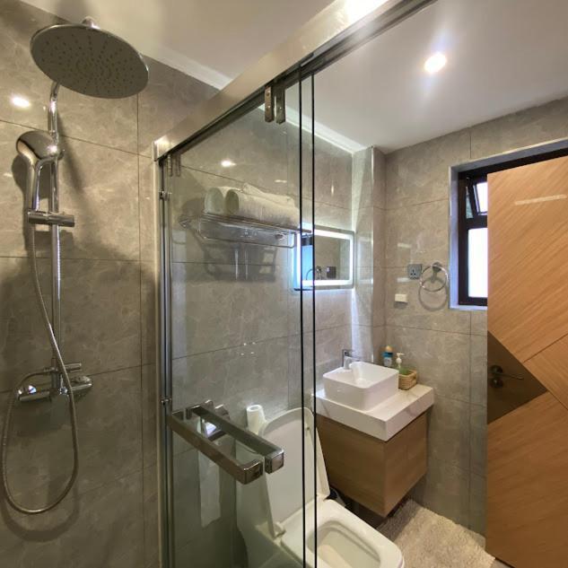 108 Riverside West Lane,riverside Apartment *
