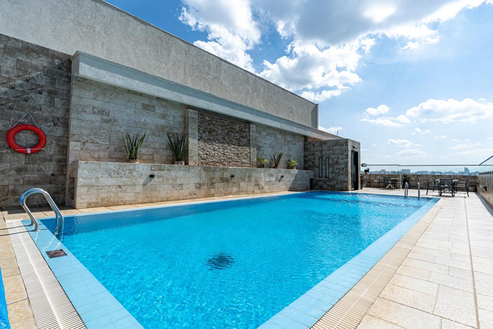 Elite One Bedroom Apartment,swimming Pool, Gym, Workspace ,wonderiss Homes Close Proximity To Gtc, Jw Mariott And Kempinski Nairobi