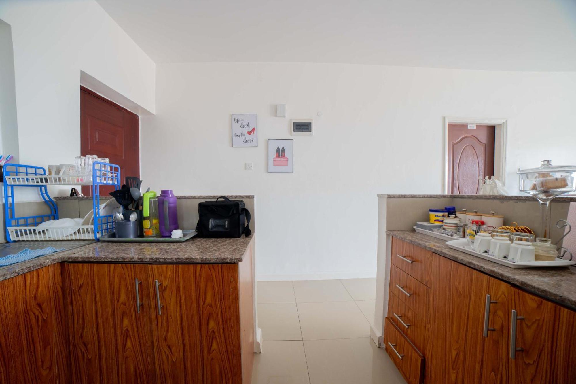 Homestay Airport Vista Getaway-4km From Jomo Kenyatta International Airport Nairobi