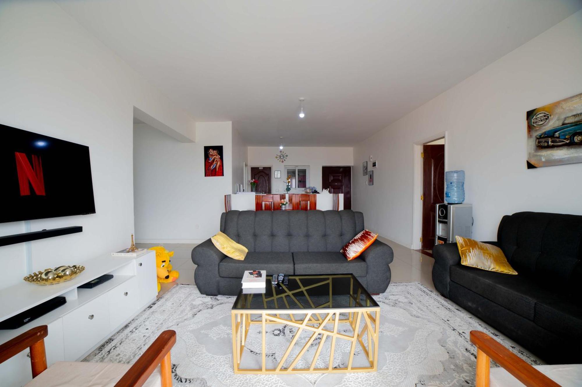 Airport Vista Getaway-4km From Jomo Kenyatta International Airport Homestay *