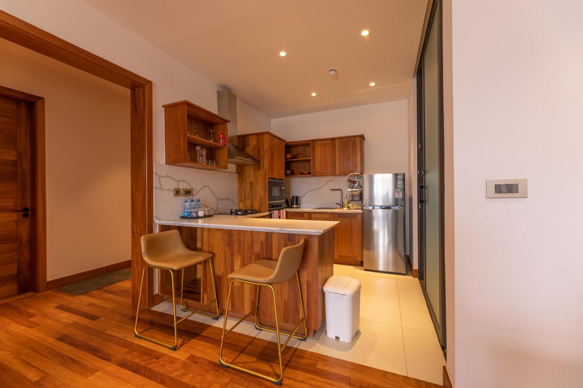 Broadwalk Residency