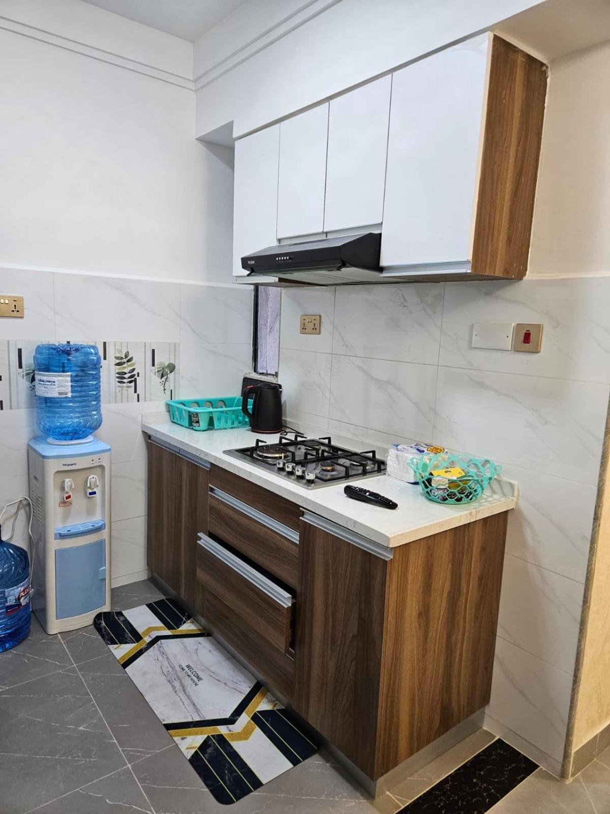 Valley Heights Apartment *