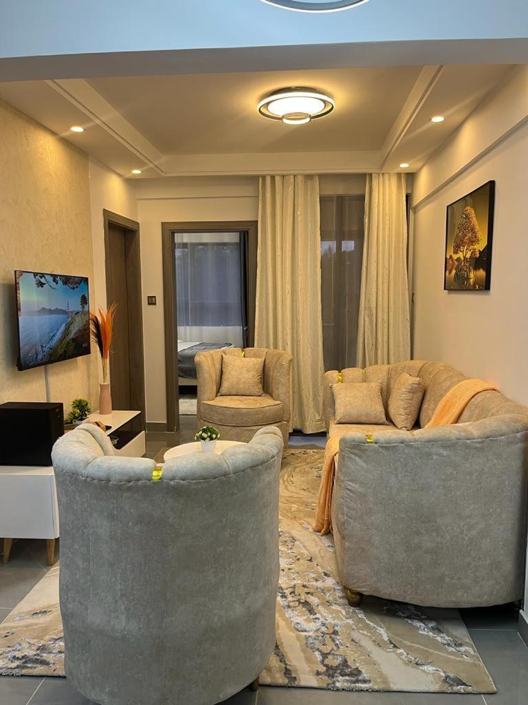 Valley Heights Apartment
