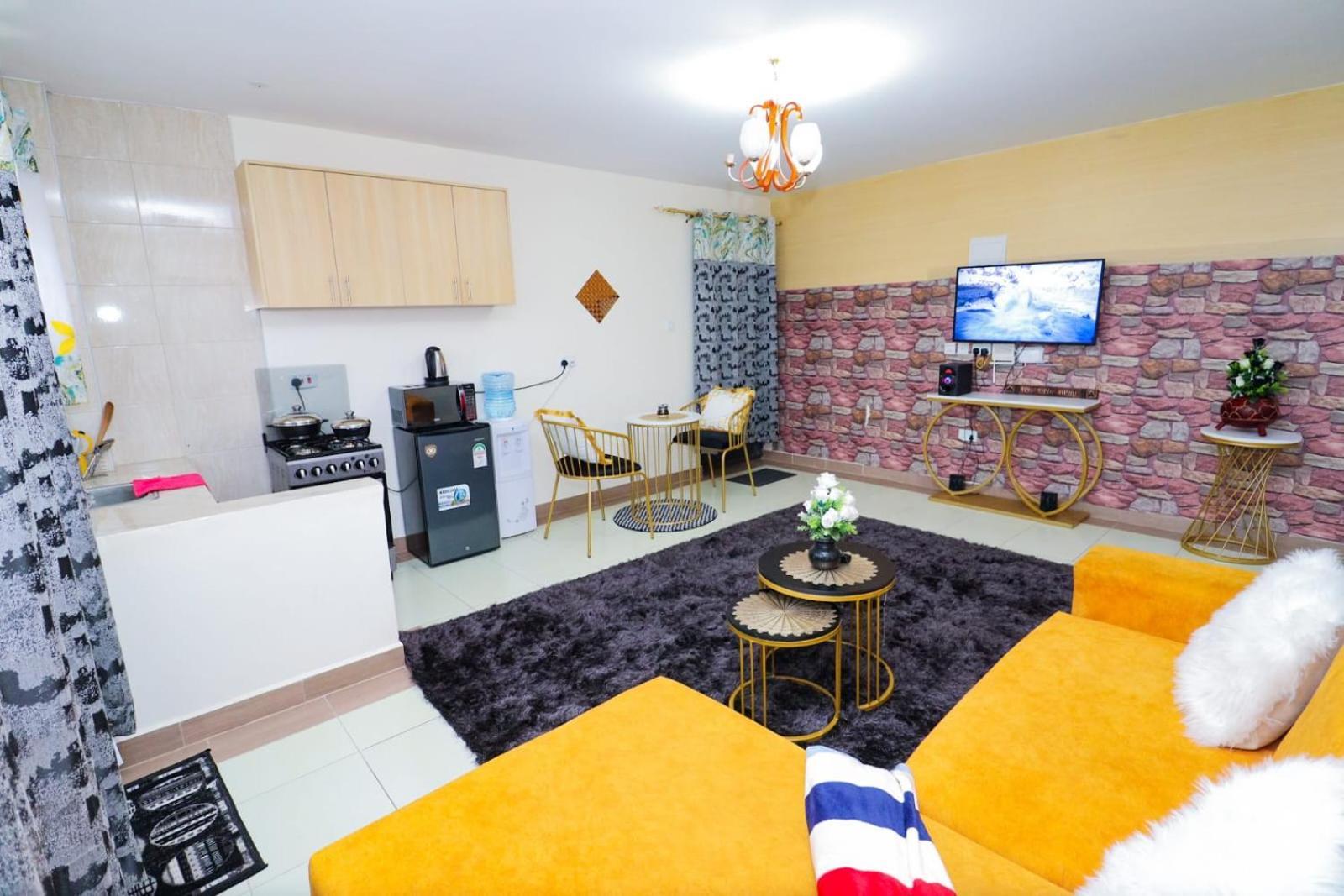 Executive One Bedrooms - Garden Estate Apartment *