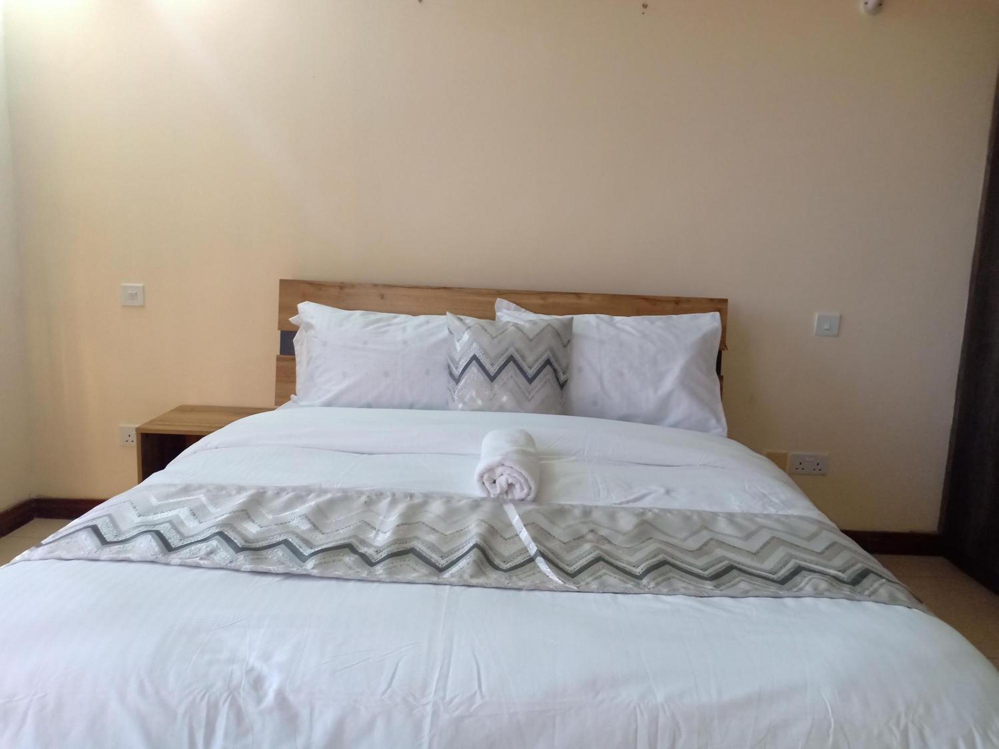 Homestay Classy Furnished One Bedroom, Usiu Rd Nairobi