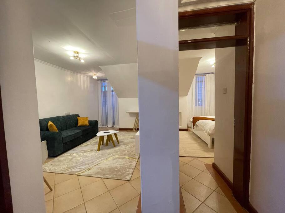 F&f Apartment
