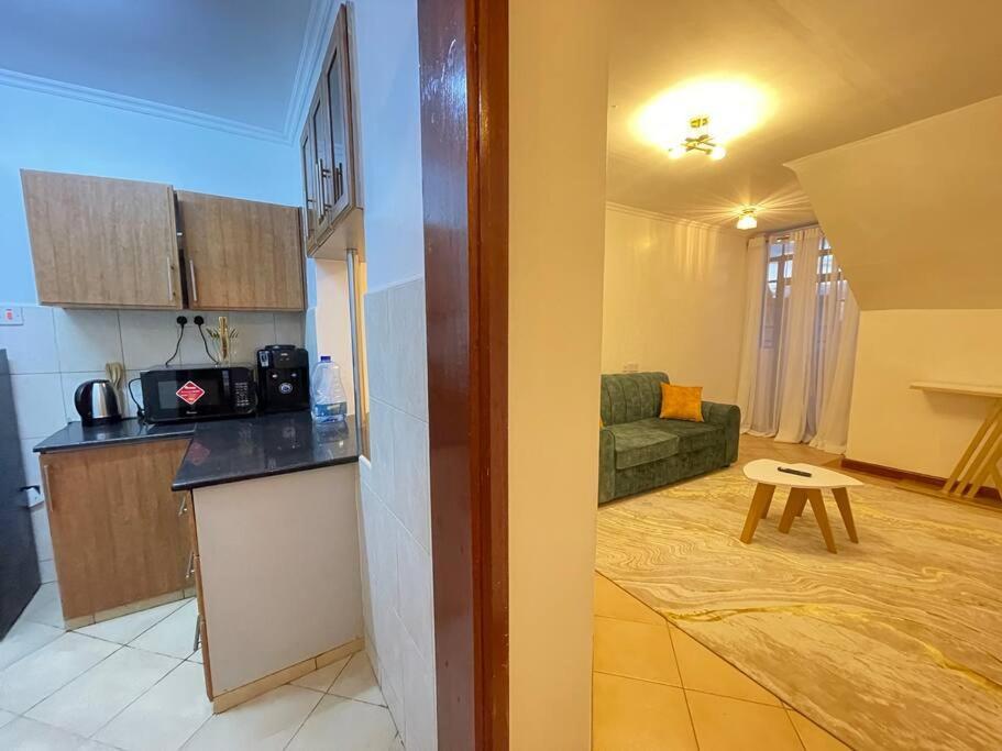 Apartment F&f *