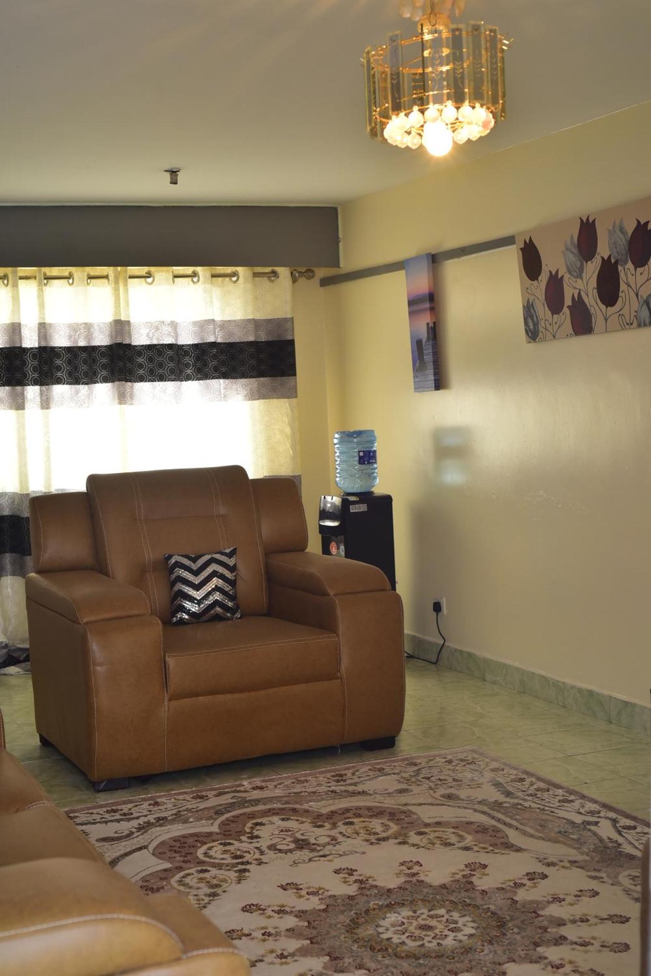 Dennis Pm Comfy Holiday home Nairobi