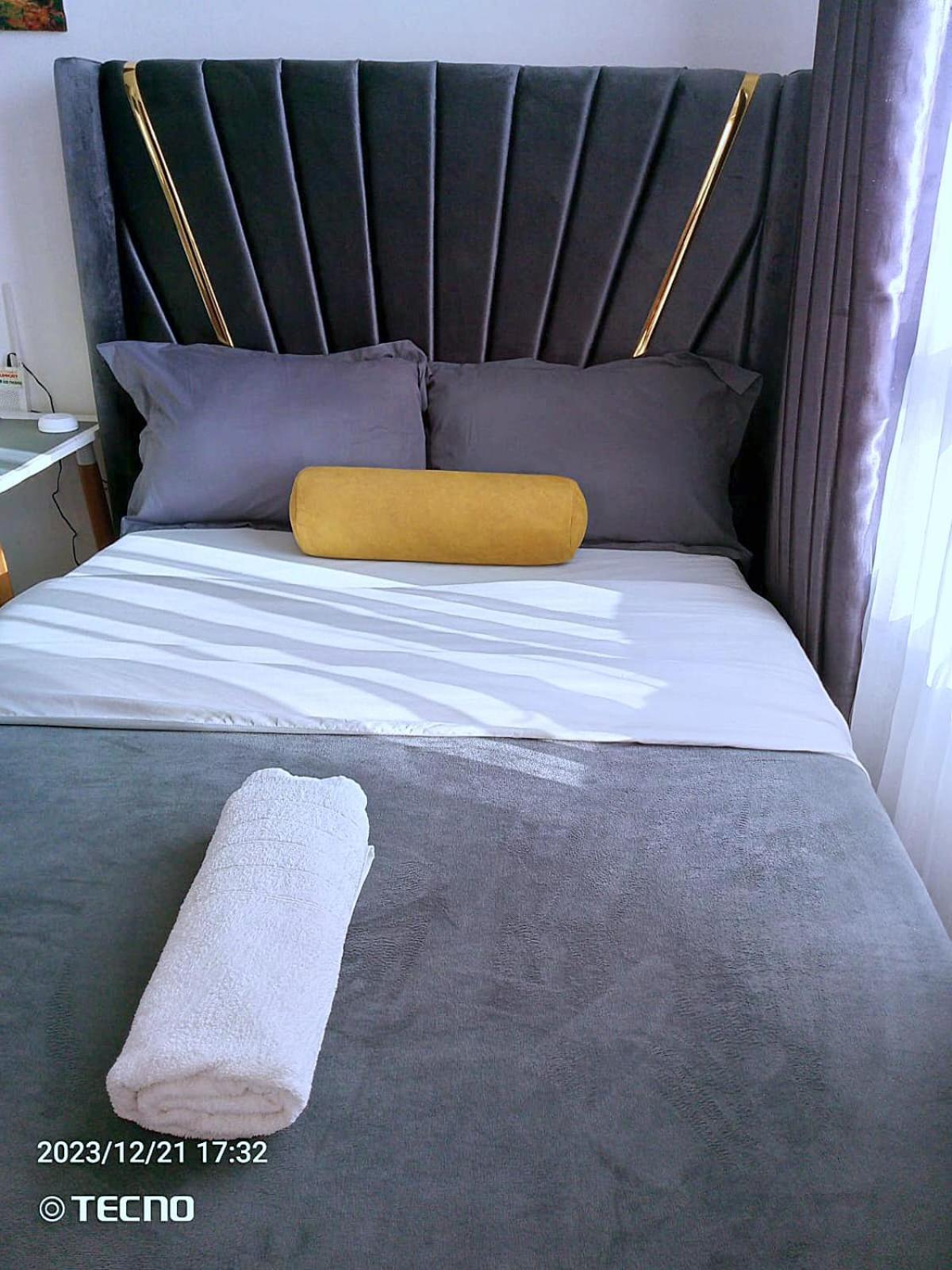 Apartment Polar Homes 2