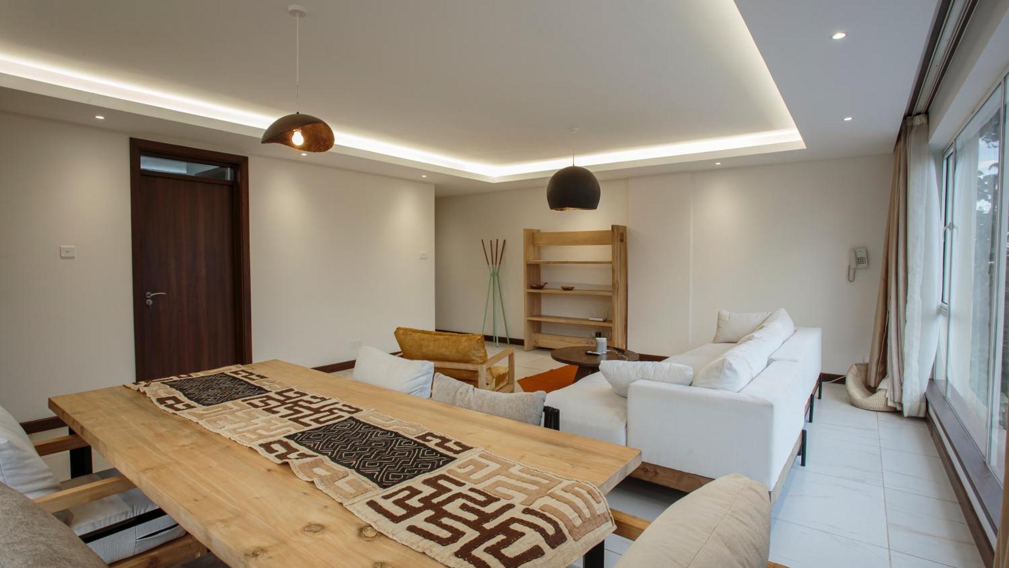Shared In Three Bedrooms, Private Bathroom, Gym, Office Area, Kitchen, Wonderiss Westland Living Apartment *