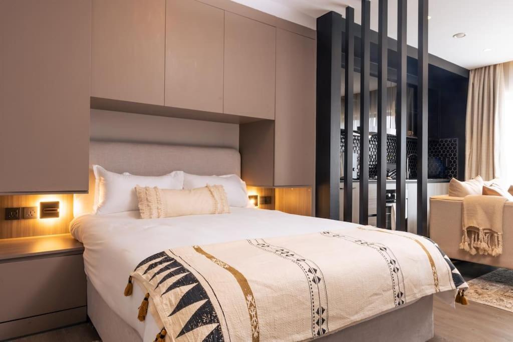 Apartment Shelly's Suites-westlands In Escada Nairobi