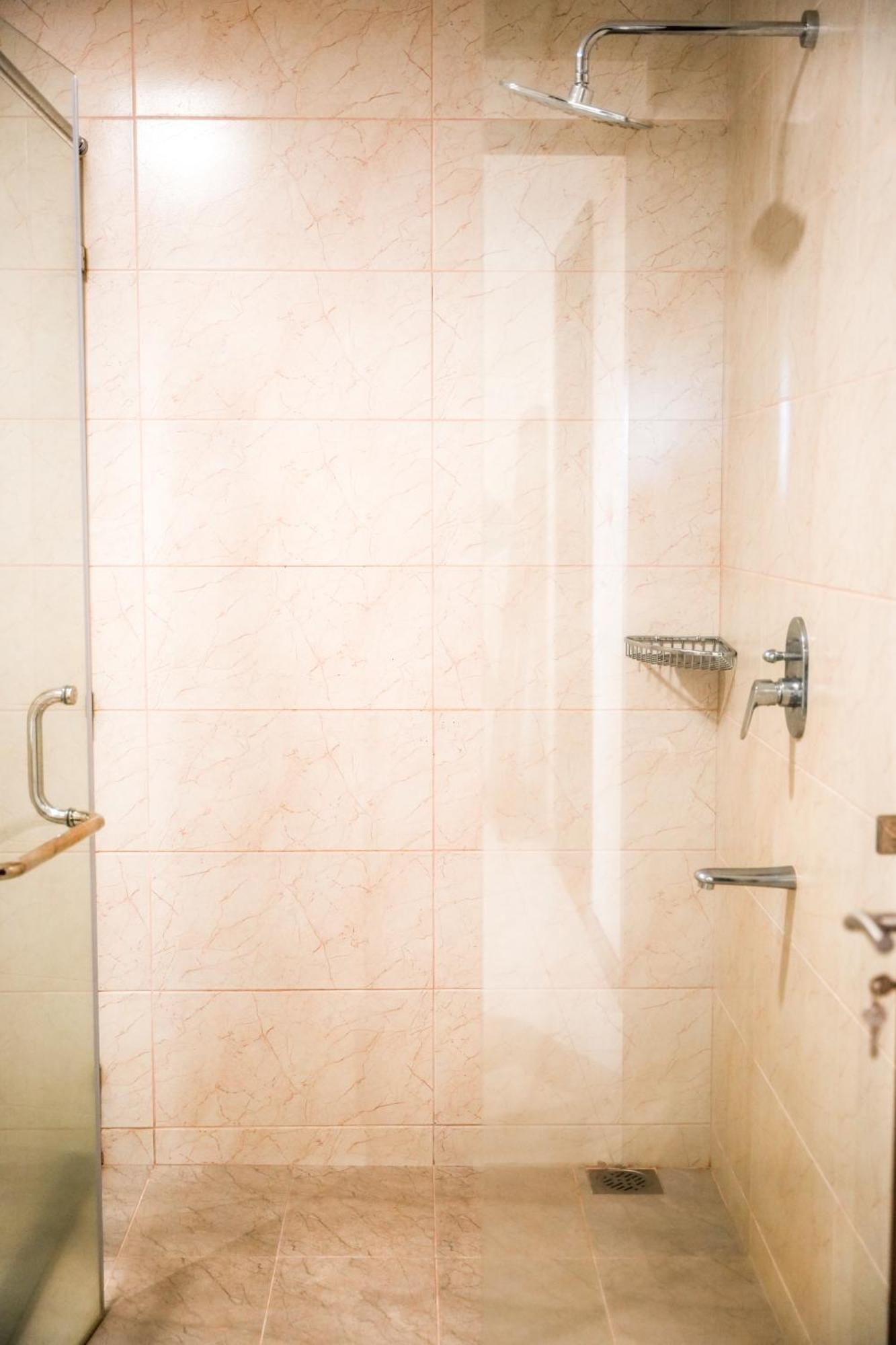 Apartment Shared In Three Bedrooms, Private Bathroom, Gym, Office Area, Kitchen, Wonderiss Westland Living Nairobi