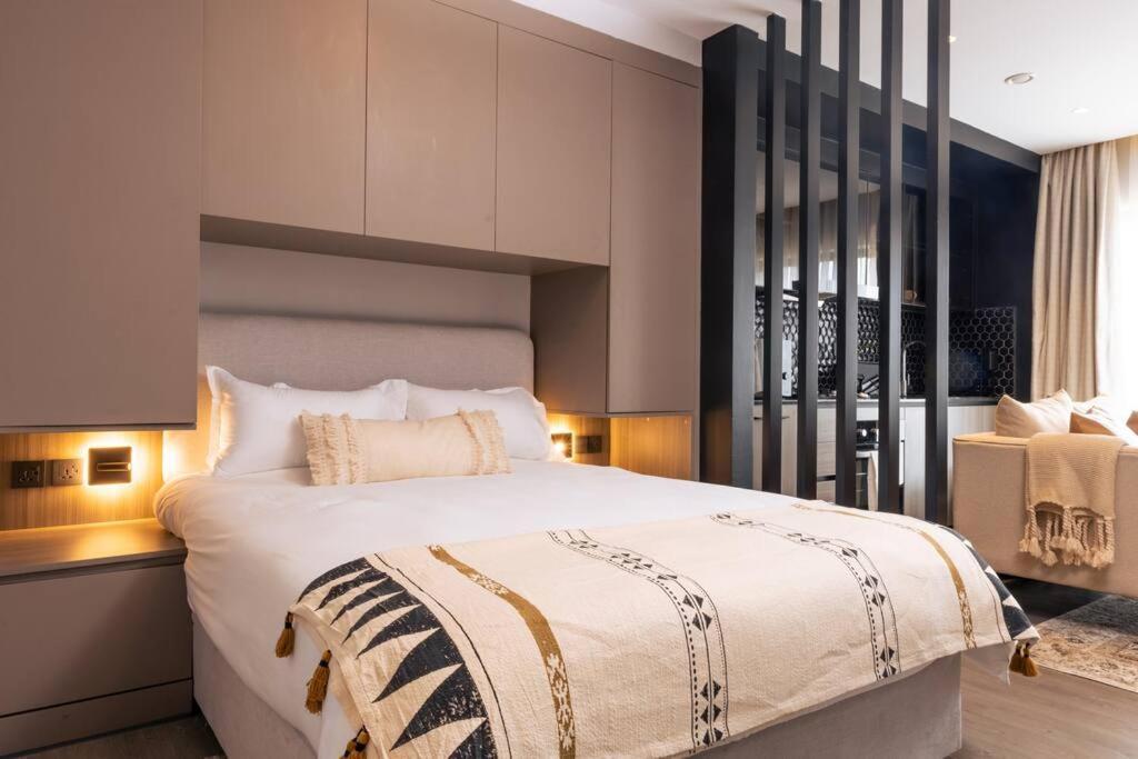 Shelly's Suites-westlands In Escada *