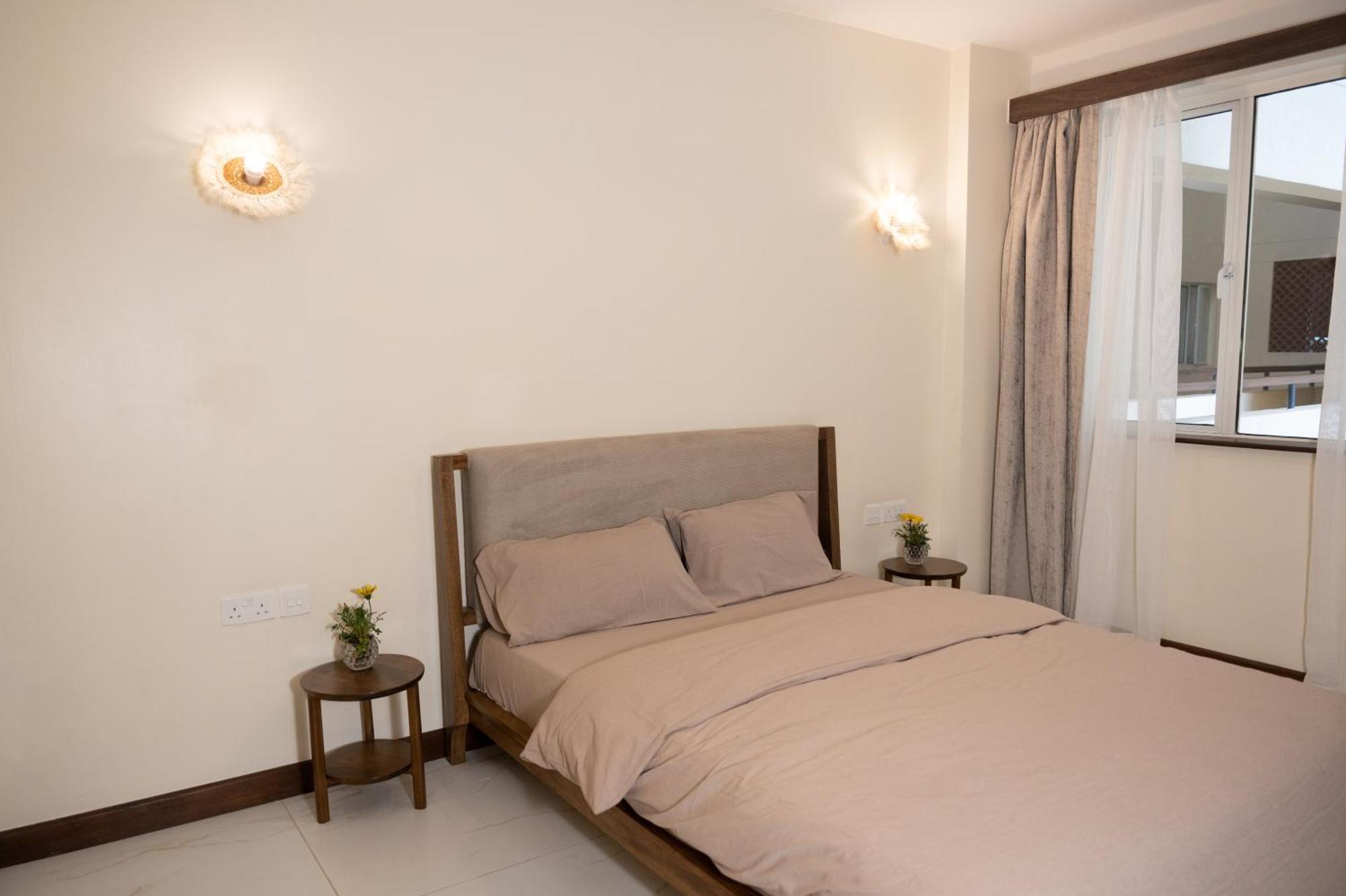 Shared In Three Bedrooms, Private Bathroom, Gym, Office Area, Kitchen, Wonderiss Westland Living * Nairobi