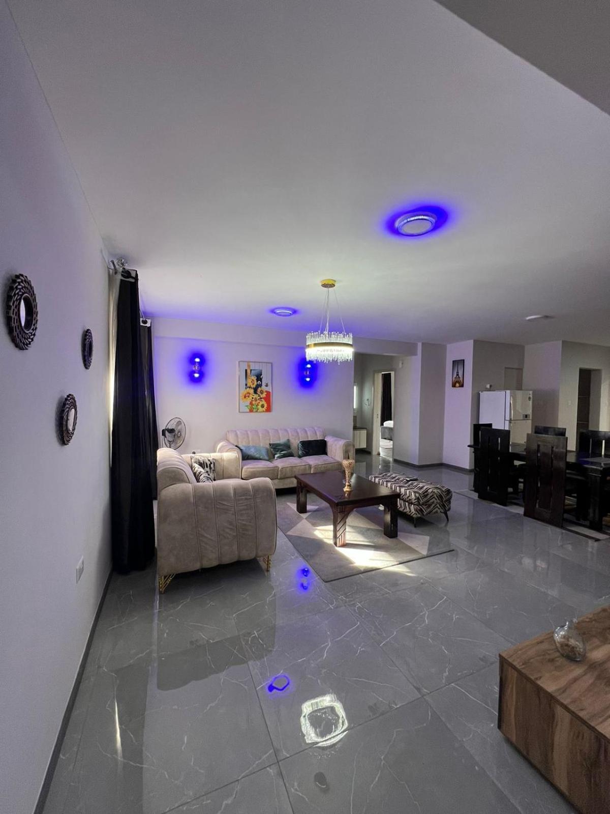 Sepal Gardens Pnb Apartamento