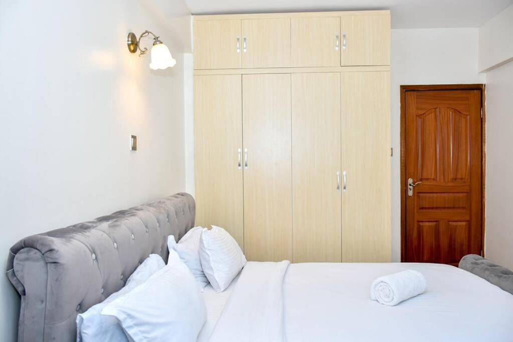 Apartment Wills House Three Bedroom Dsq In Kilimani Nairobi