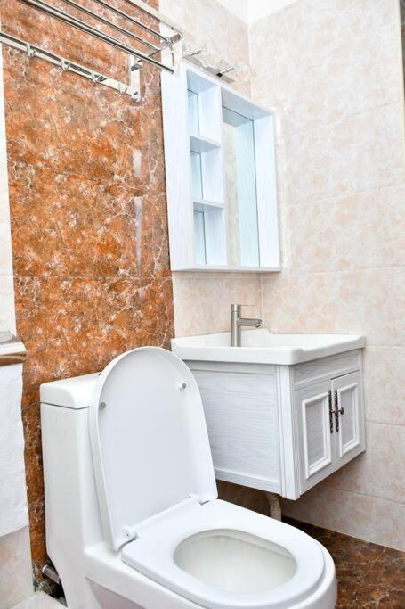 Wills House Three Bedroom Dsq In Kilimani Apartment Nairobi