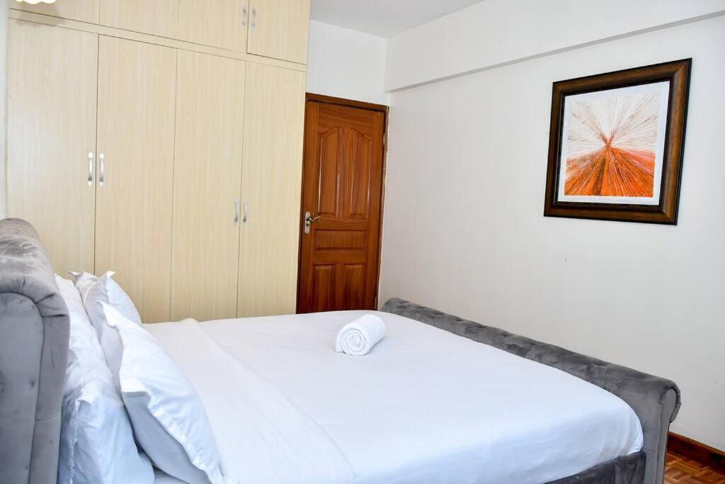 Apartment Wills House Three Bedroom Dsq In Kilimani Nairobi