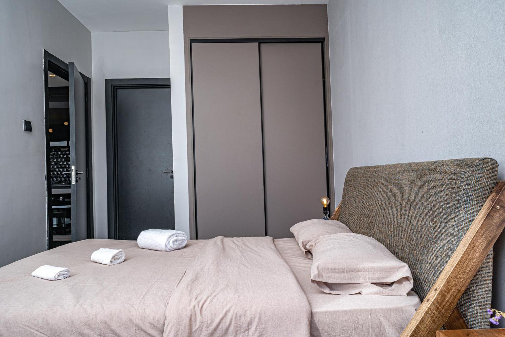 Escada & 2-bedroom, Rooftop Swimming Pool, Gym, Workspace, Wonderiss Homes Westland Living * Nairobi