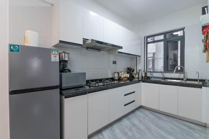 1bedroom For Short And Long Term Apartment *