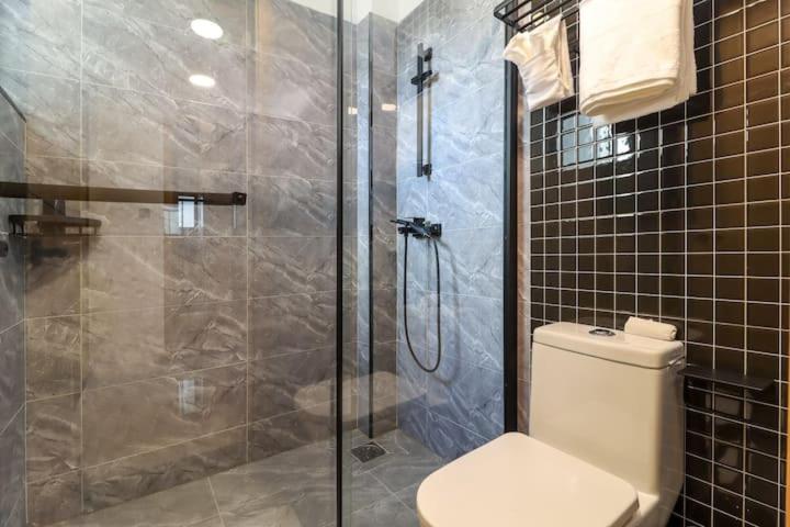 1bedroom For Short And Long Term *