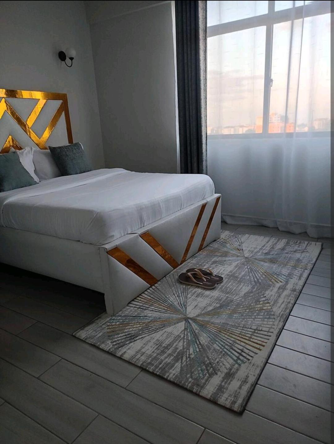 Kileleshwa Superb 2bedroom With Gym Apartment Nairobi