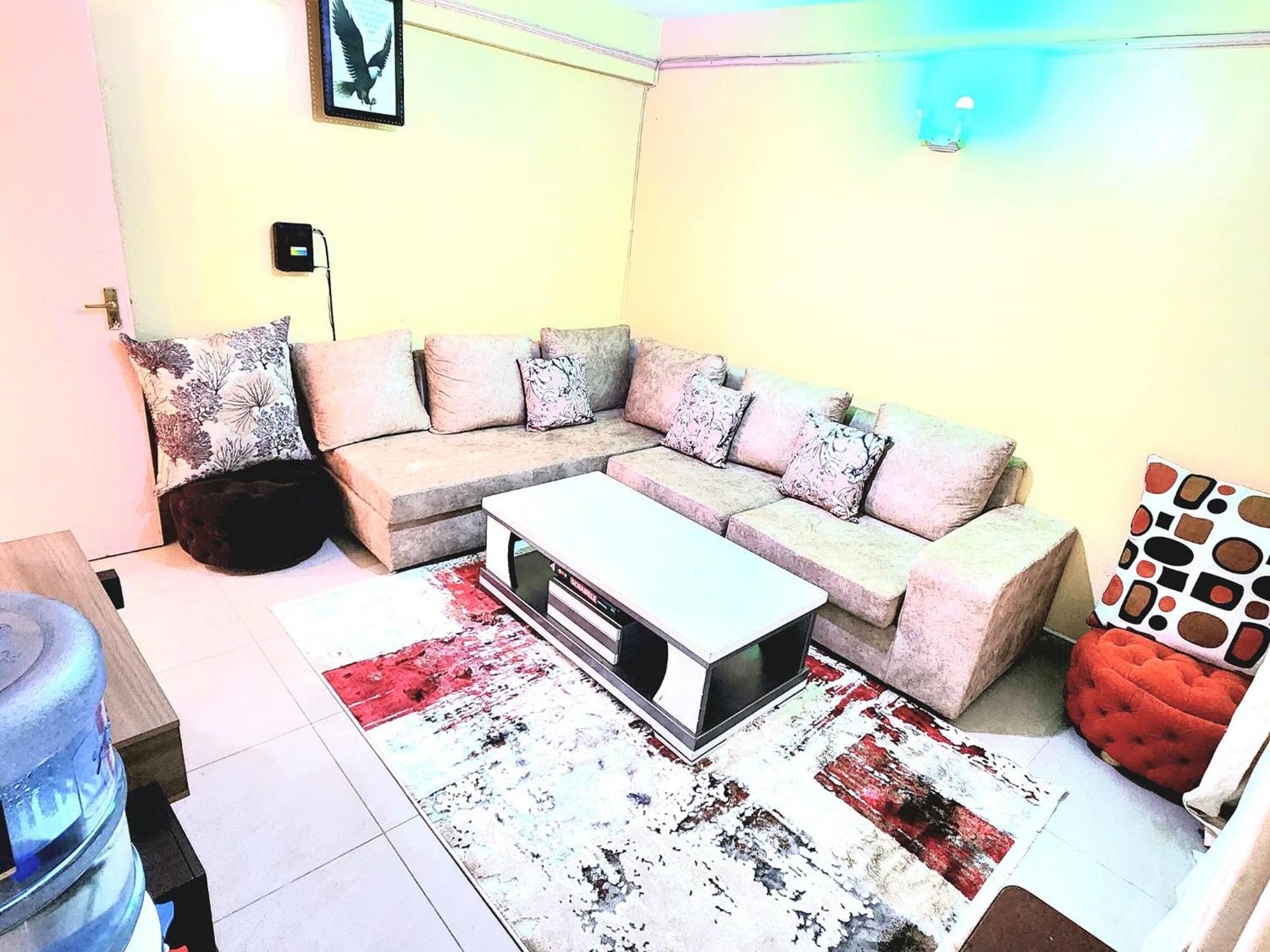 Guest house Jani Homes *