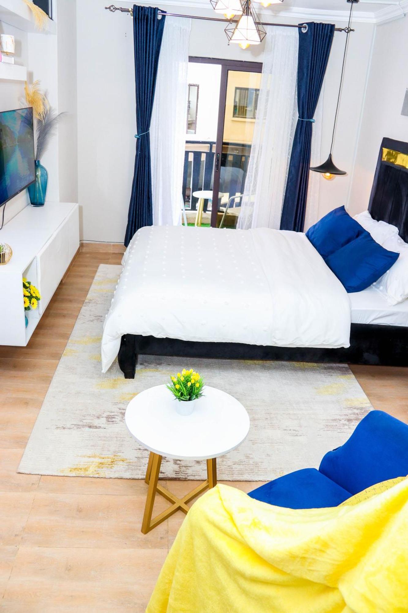 Pike Apartment
