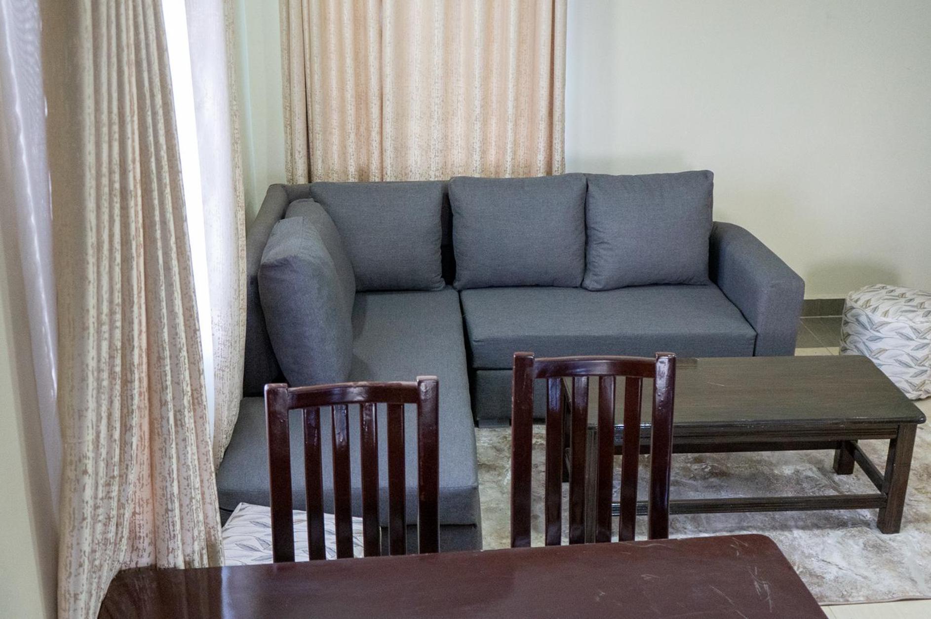 Apartment Jacaranda, Kahawa West 2 Bedroom Fully Furnished *