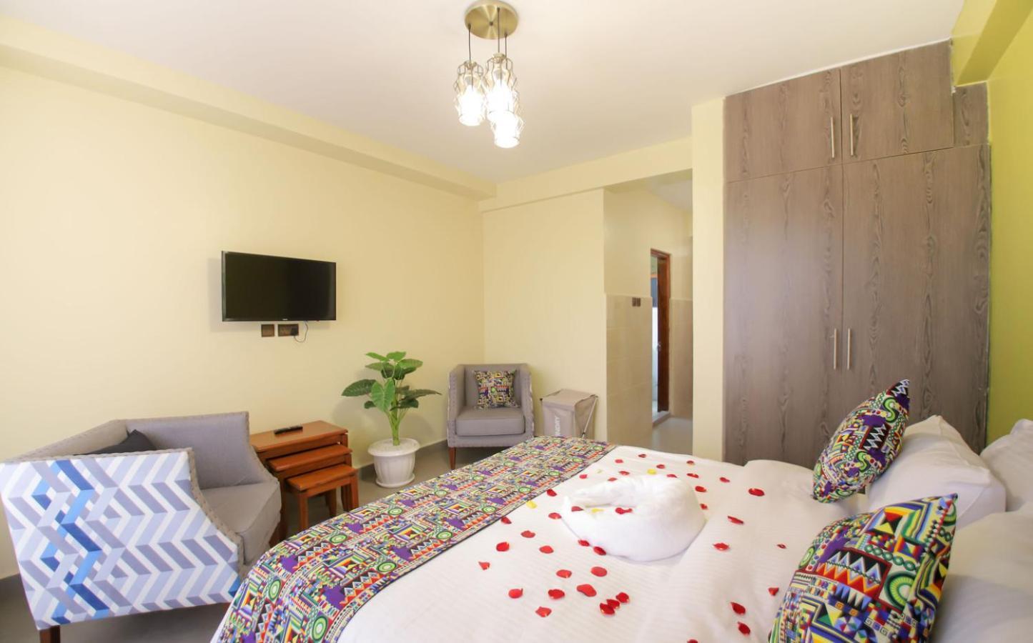 Lantern Serviced Apartment
