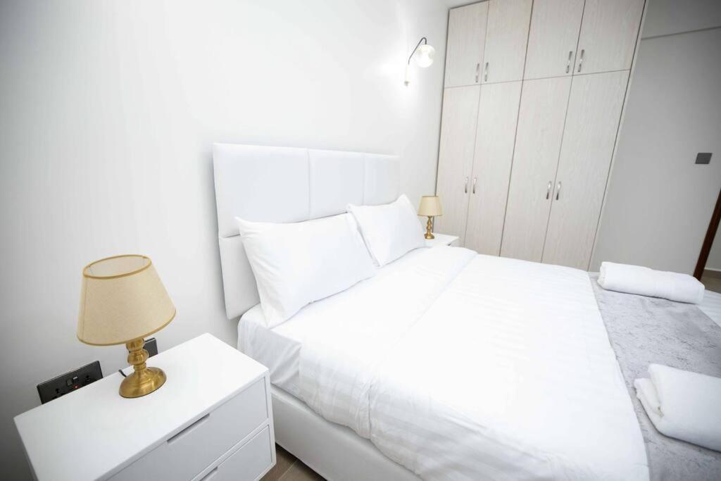 Apartment Urban Living 2br Westlands, King & Queen Size Beds