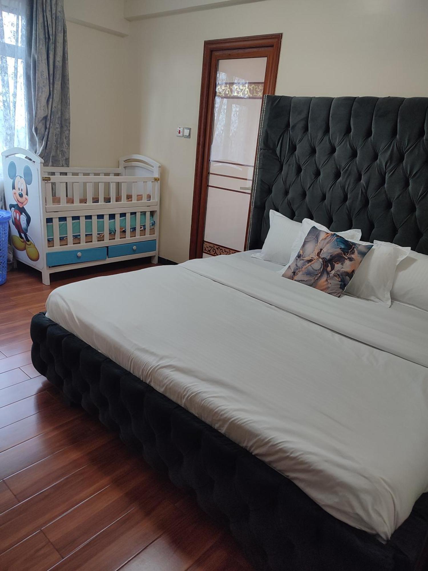 Kilimani Vacation Homes Apartment *