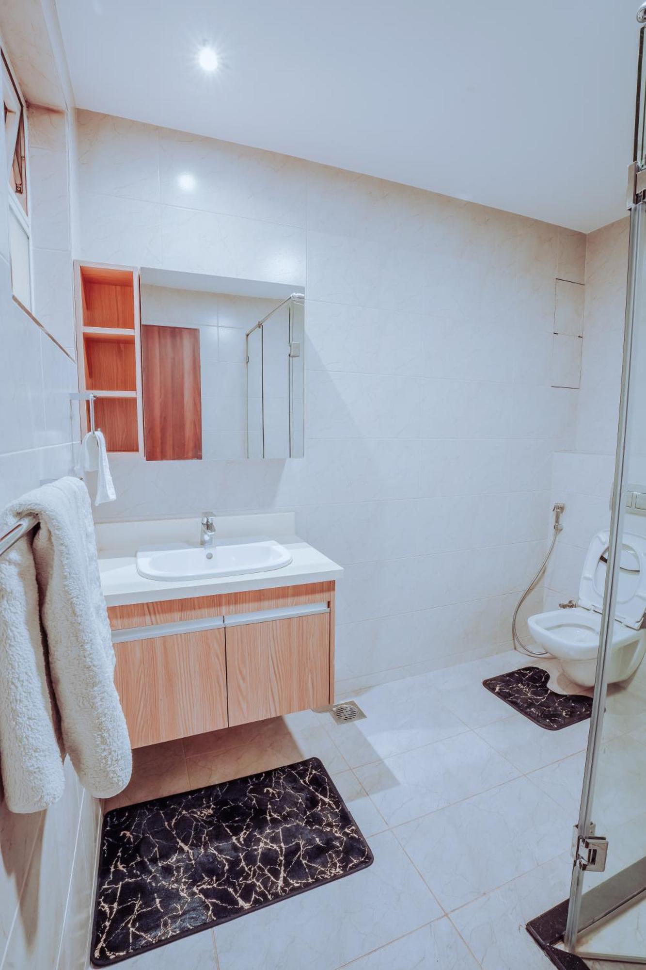 2 &3 Bedrooms Apartment Westland Living With Close Proximity To Un, Karura Forest & Westgate Mall - Wonderiss Homes *