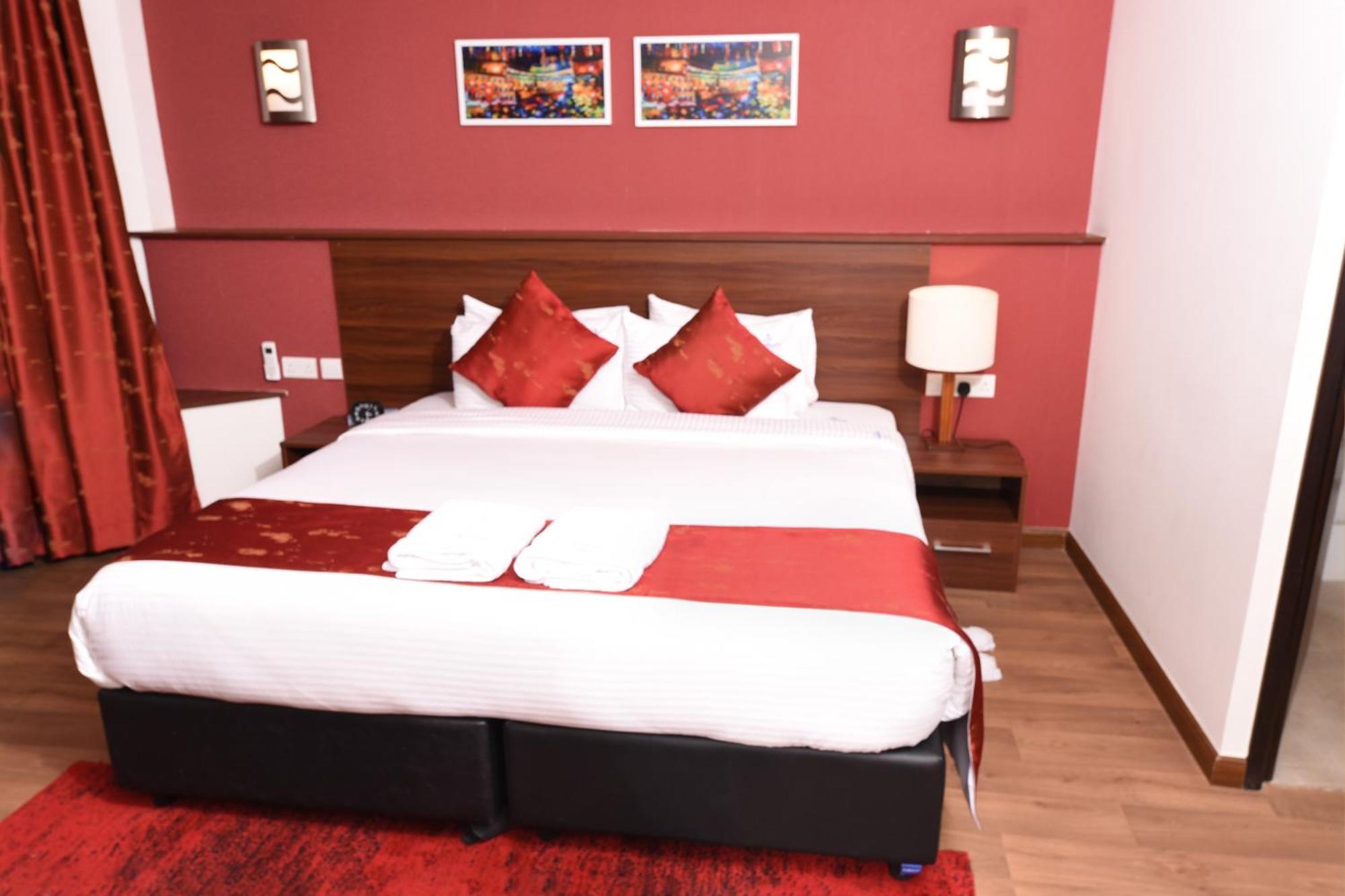The Crossroads Hotel, Westlands Hotel Nairobi