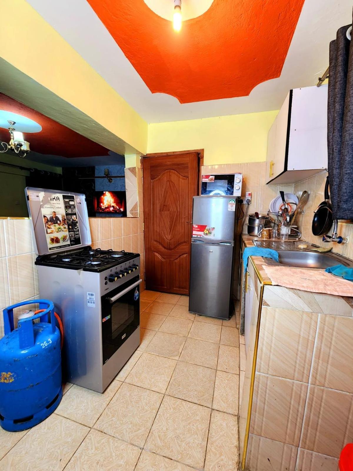 2 Bedroom Airbnb Trm Drive Roysambu *
