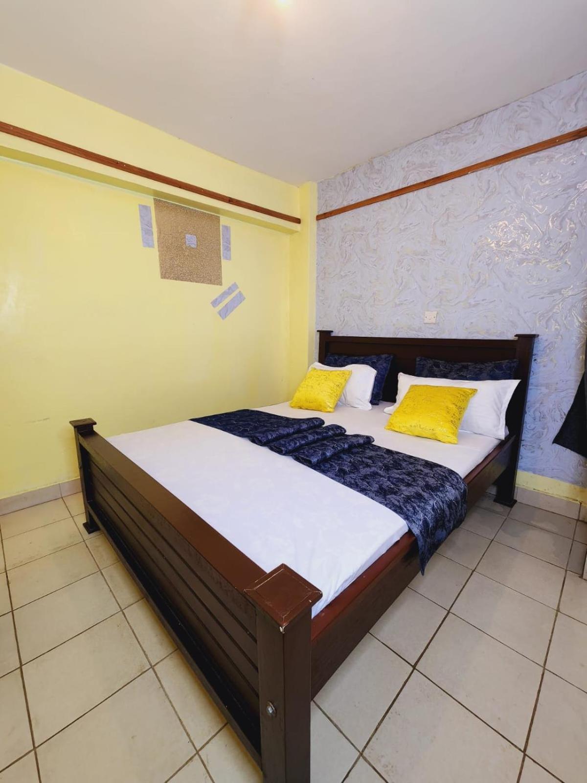 2 Bedroom Airbnb Trm Drive Roysambu Bed & Breakfast Nairobi