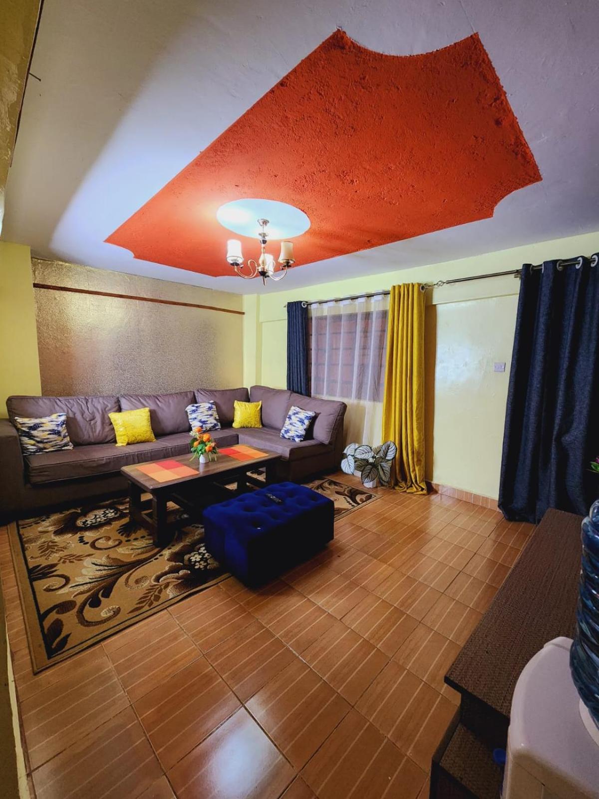 2 Bedroom Airbnb Trm Drive Roysambu Bed & Breakfast