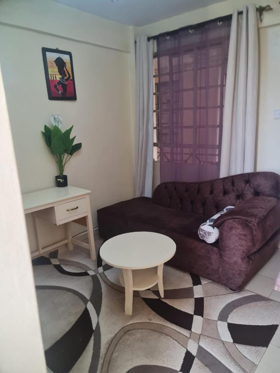 Skylar Apartment
