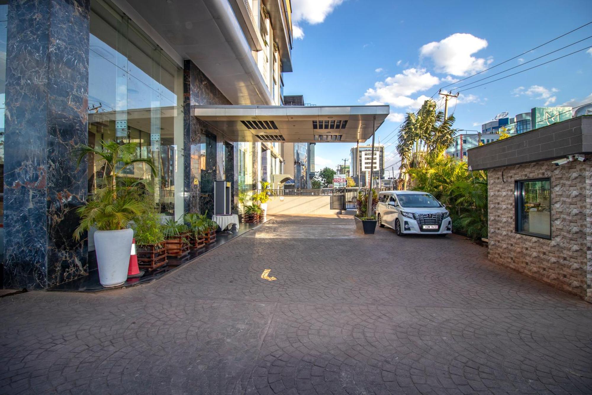 Golden Tulip Westlands 5* Nairobi