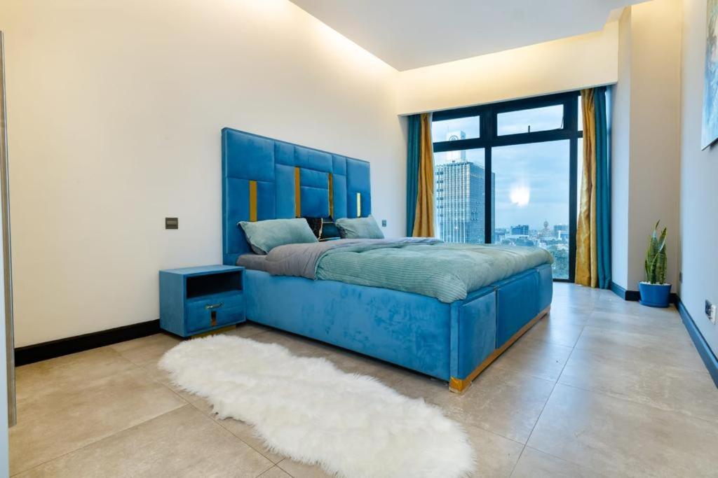 Lux Le Marc Luxury
